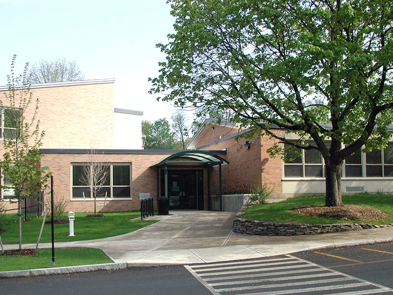 CROCKER FARM ELEMENTARY SCHOOL - Dodson & Flinker - Landscape ...